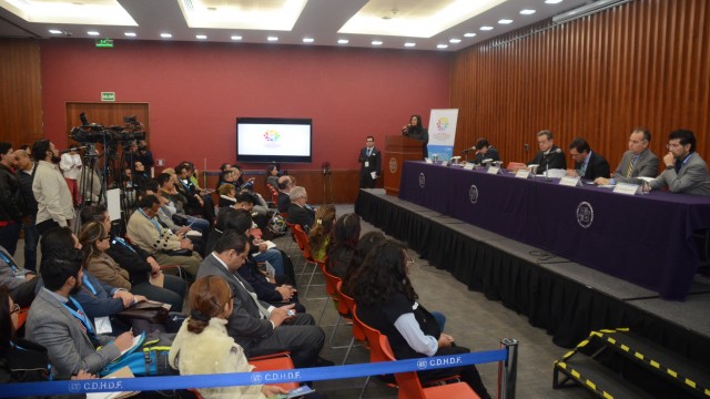 REFRENDA GOBIERNO CDMX COMPROMISO CON PERIODISTAS Y DEFENSORES DE DERECHOS HUMANOS3.jpg